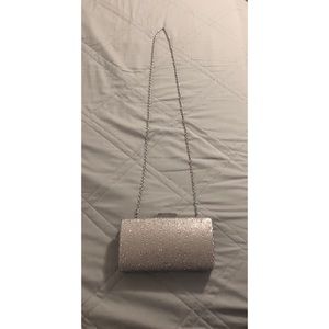 La Regale Crystal Hard-Sided Clutch (SILVER)